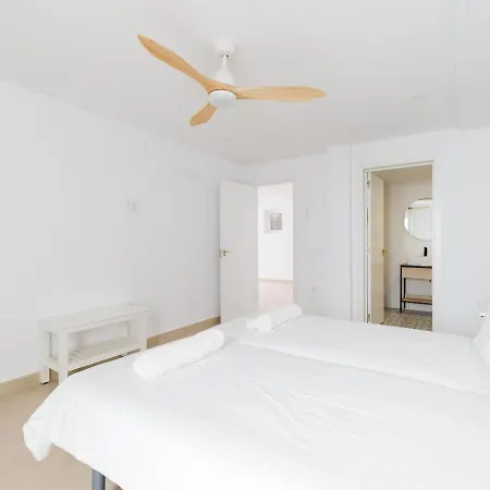 Holiday home Pasitoblanco Porto Mare 44 Seaview Private Heated Pool *