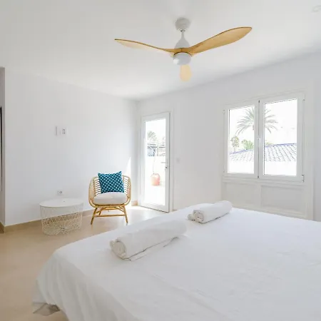 Pasitoblanco Porto Mare 44 Seaview Private Heated Pool Holiday home